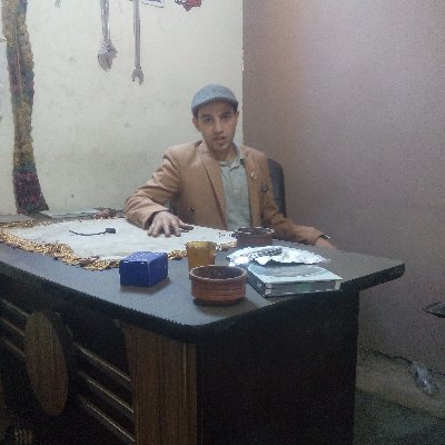 Batmanf19618579's profile picture. Panorámica white ten Starz Fahd. Lord of panorama of son hill.