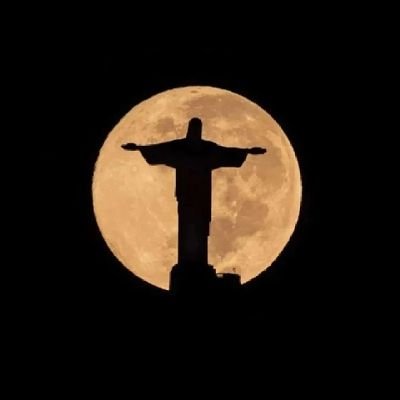 EmmyGee241's profile picture. Optimistic