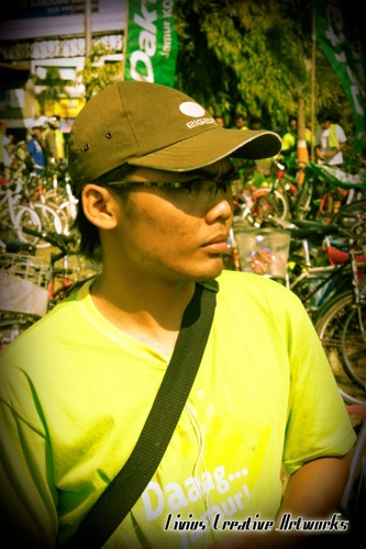 livius_reef's profile picture. Aq dibentuk dan diciptakan secara LUAR BIASA oleh Allah SWT dilahirkan di keluarga yang sangat LUAR BIASA pula...