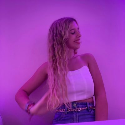 ig: __carollina._