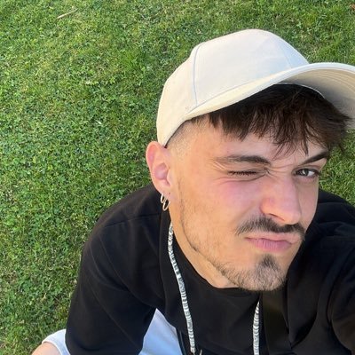 daniidacc's profile picture. 