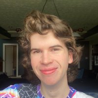 max 🏳️🌈 (@penguinprompts) 's Twitter Profile