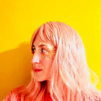 LaTrappistine's profile picture. “¡Alegría, hermoso destello de los dioses, hija del Elíseo!  Tu hechizo une de nuevo lo que la acerba costumbre había separado”