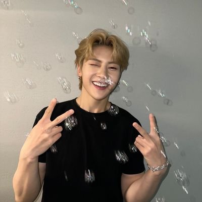 Park_junnie26 Profile Picture