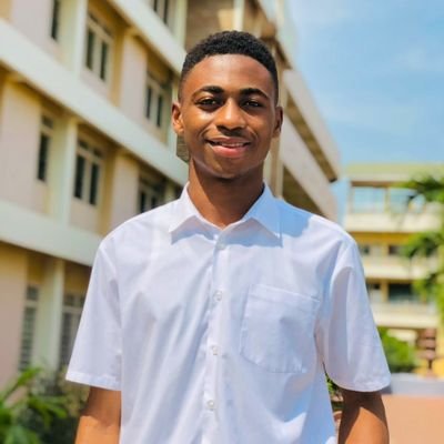 Laboratory Technologist || Student Activist ||Graphic designer