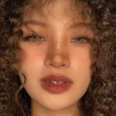 sassy_myst's profile picture. ᴵ ʷᵃˢ ᵍᵒⁿᵉ, ᵇᵘᵗ ⁿᵒᵗ ᵐʸ ˡᵒᵛᵉ