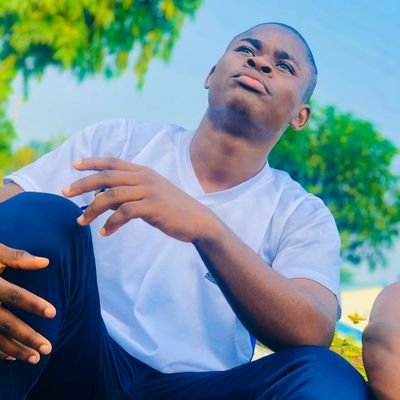 PAULANUOLU90509's profile picture. 