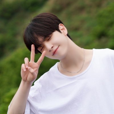 luvlyvity's profile picture. i love monsta x, wonho, cravity, new kids, & idid