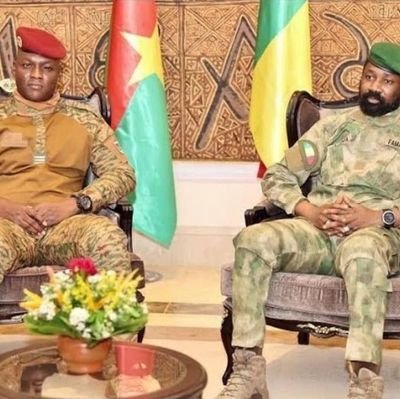 alebnaasebiga69's profile picture. Senegal next for the coup d'etat 
Doesn't talk too
The only ARSENAL FC (THE GUNNERS) fan in Ghana 🔥🔥 and I'm a REVENGER 
#aneyeforaneyeatoothforatooth