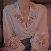 𓆩Liz。 (@qrchduchess_) 's Twitter Profile