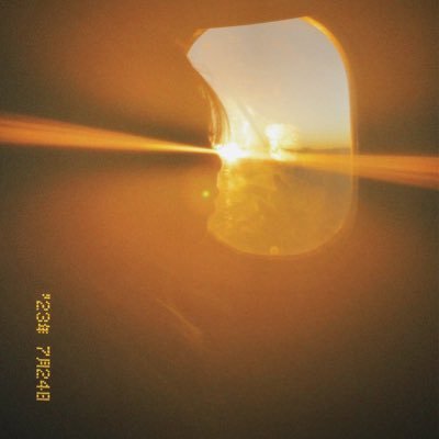 Cheskui's profile picture. Inconsistent beautiful mess of unfinished thoughts •Beach baby est. '96