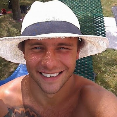 KumarCBD_'s profile picture. CEO and founder of https://t.co/1m1aXfPhky and athlete through the life of extreme sports. Making cbd products for better life.