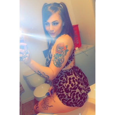 25 🥳 ONLYFANS CONTENT CREATOR 18+ 💕