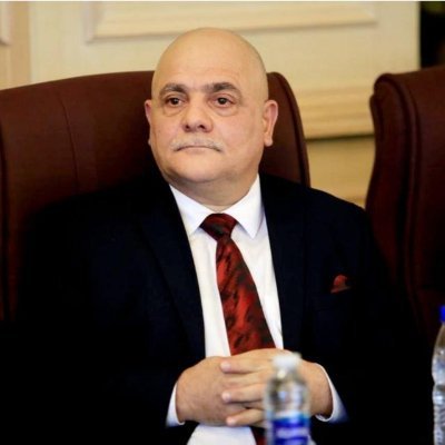 * رئيس تحرير جريدة فوز @Foowz_1
* رئيس القسم الرياضي- جريدة (المدى)
(2023- 2003)
* عضو المكتب التنفيذي
الاتحاد الآسيوي للصحافة الرياضية
(2017-2022)