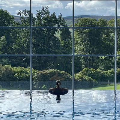 SusanNeilson6's profile picture. NHS Phlebotomist.

Relationships, relationships, relationships.