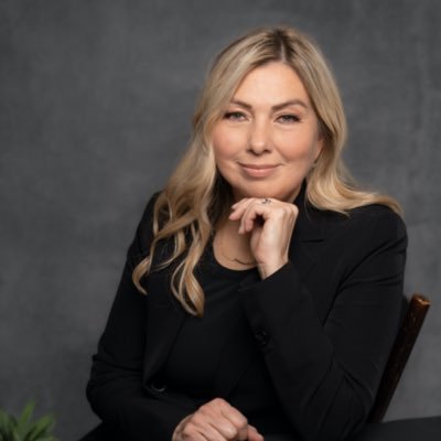 Shelley_DePalma's profile picture. REALTOR | dedicated mom | crazy about interior design, landscaping & architecture | art enthusiast | avid football fan | chocolate lover | proud Canadian