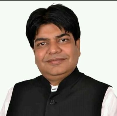 Doctor-Physician.Gen Secretary, Spokesman Raj Pradesh Congress committee. Member Raj PCC. Member Raj cricket Asso.Secretary-DCA Sawaimadhopur. Lawyer.