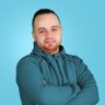 ziyadEdesign's profile picture. مصمم | أصمم شعارات وهويّات 
اطرح محتوى يفيدك 🎯✨ #رؤية_جرافيكية كل سبت وأربعاء
(في المفضله أبرز اعمالي)
للتواصل👈 
https://t.co/XPmFT6y8Tm