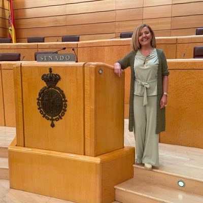 Twitter oficial de María Teresa Mallada. Senadora y Secretaria Nacional de Gestión de Recursos Mineros y Naturales @ppopular