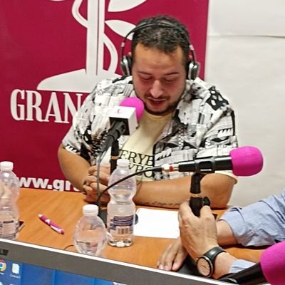 Granadino, en la 34 primavera de mi vida. 
- colaborador COPE. 
- Entrenador Futsal
- Granada FM 107,4
- Instagram: sergiord88