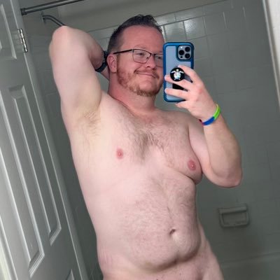 nooo don’t tell me I’m a good boy, I’ll cum.  wannabe musclechunk trying to be best at giving hugs and taking dick. https://t.co/GN6GKJEoit for more 😏