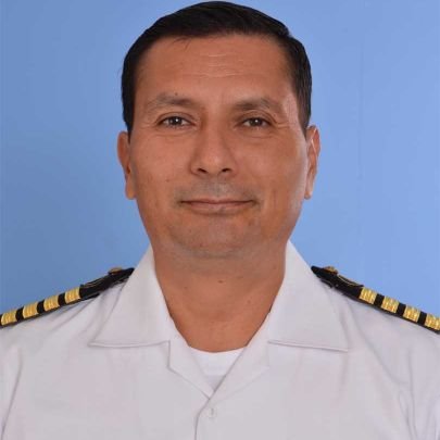 Oficial de Marina Mercante del Ecuador