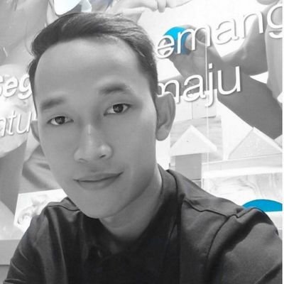 IlhamFirzaM's profile picture. The Dreamer One