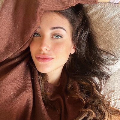 uuuuuchiha's profile picture. 🇺🇸🇺🇸🇺🇸