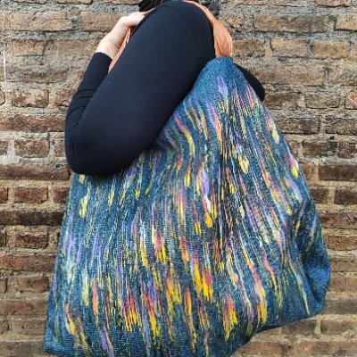 YamilaPlazaG's profile picture. Artista inspirada 24/7 
pintar y diseñar 
Amo las historias