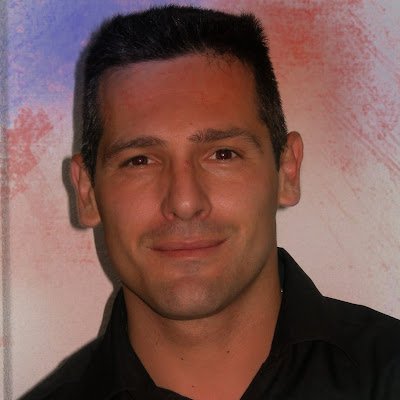Especialista en lucha contra Incendios de Aeronaves, estructuras y forestales.
analista en Geo inteligencia y meteorología en emergencias, con base SIG