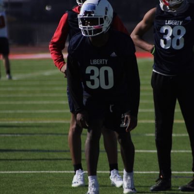 Darien(T)Canyon 5’10 |170lb|Las Vegas Nv| Liberty high school C/o25 | CB/ATH          GPA 3.25 phone number 7023757397 email canyon14darien@gmail.com