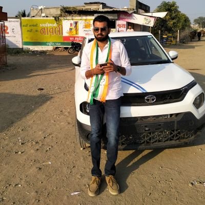 Deputy Chief Observer Human Rights Amreli District,
chairman nyay samiti,
Son of farmer,
Political thinker,
Social worker,
Social Activists.