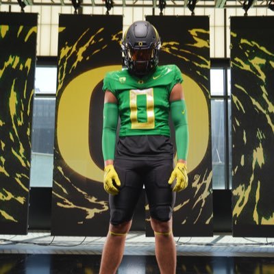 Manvel High School || Oregon Football commit 🦆 🟢🟡