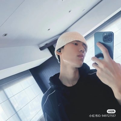 Support : Gunnapat | D2B | Caixukun | Wang ziyi | Ninepercent | etc.