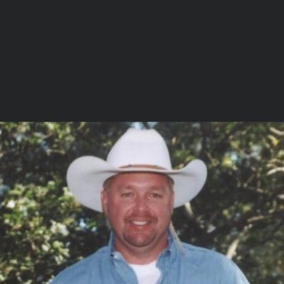 constinoff's profile picture. 