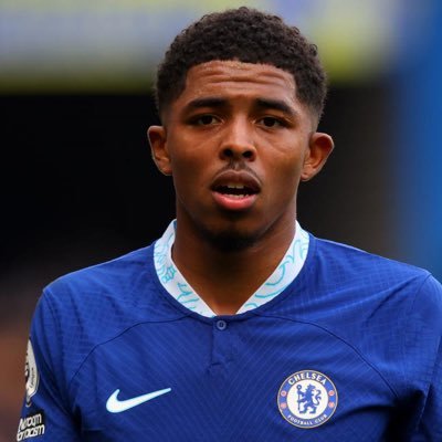 Yelsew002's profile picture. L’homme au Threads.                          @psg