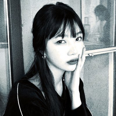 @widckey’s ⠀ .:𝗗E̷A̷T̷𝗛 𝗔N̷𝗗 𝗝𝗨S̷T̷I̷𝗖𝗘:.⠀ ⠀ ⠀ ⠀ ⠀ ⠀ ⠀ ⠀ ⠀ ⠀ ⠀ ⠀ 甘くて致命的なキス。私の静脈には毒が流れています。