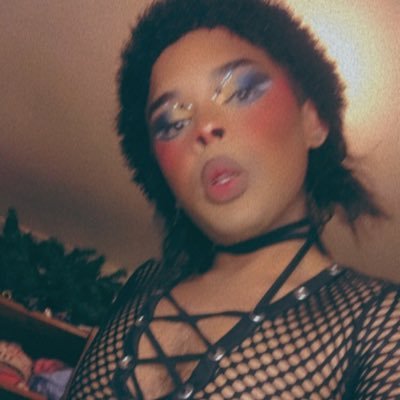 DM’s are open They/them Maybe I should start onlyfans… cause I just wanna fuck 💦🍆💦