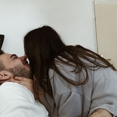 — 𝐂𝐎𝐖𝐁𝐎𝐘 —
Nasci lá na roça e me criei no mato,
o verdadeiro caipira nato!
— 3F