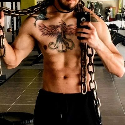 lovelordxxx's profile picture. Tattoo artist gym life good vibes