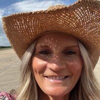 Rebecca Loomes (@loomesrebecca) 's Twitter Profile Photo Rebecca Loomes (@loomesrebecca) 's Twitter Profile Photo