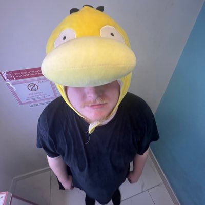 25. music head. record collector. marine enjoyer. personal yapping account: @WEIRDByaps