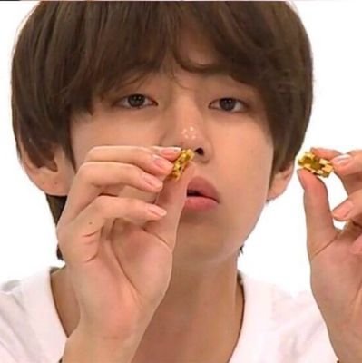 • 𝟕 Flores 🌸 con millones de mariposas 🦋 • 134340 •
#방탄소년단