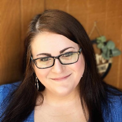 ✨Content Writer✨ @CSforALL | Former Teacher & Librarian 📚
This is no longer the Twitter account for the Murphy MS library. Please go to https://t.co/B5gWSjik8y.