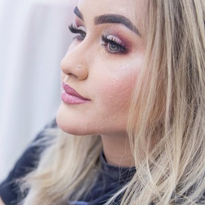 • Escorpiana, 28 y •
Cruzeirense, colorida pela RESTART, apaixonada pela Demi e rebelde pelo RBD. Prazer, This is me! 😘