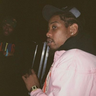 SanfranGilligan's profile picture. San Franciscan Artist 👨🏽‍🎨 and Musician spare my tweets and check out my life told in music