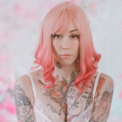 🌸 My pictures (More on onlyfans . com / lunieji) 🌸
🌺 Love for photography, travels, nice outfits, video games, drawings, tattoos; and so much more 🌺