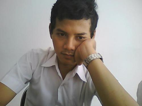 ArifRoh's profile picture. saya mahasiswa tingkat akhir di sebuah Kampus Bintaro sektor 5, Tangerang Selatan, Banten