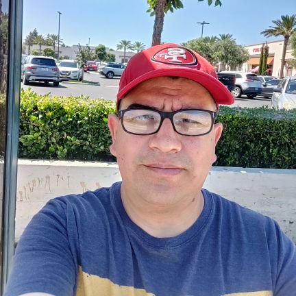 Proud single Dad of two children. Never give up! Only the strong survives. #SanFrancisco49ers #Angels #Mexico #RealMadrid #USCTrojans ✌️🇺🇲🇲🇽🏈⚽