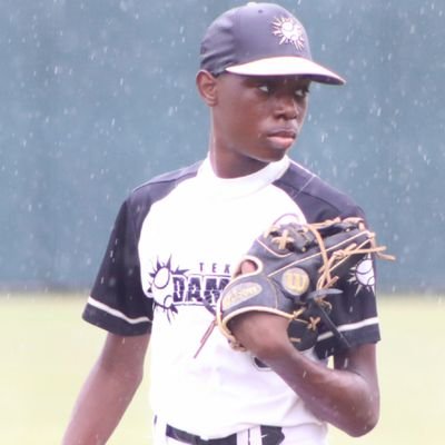 RHP/2B/SS/UTILITY  (TX) C/O 28'